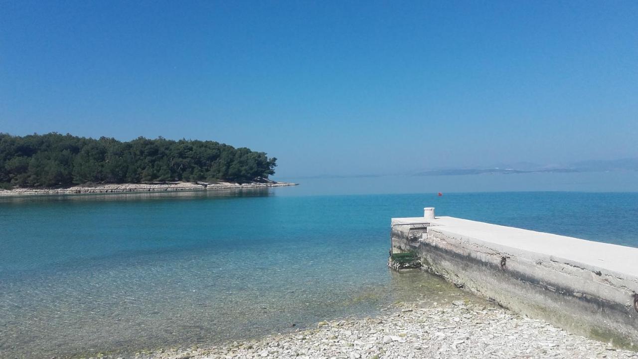 Holiday Home Pavarotti ซูเปตาร์ ภายนอก รูปภาพ
